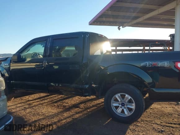 ✅ 2016 Ford F-150 XLT • VIN: 1FTEW1E83GFD03287 • Lot: 43893168. Listed on IAAI with Not provided. Free auction sales archive from the USA and detailed vehicle history report at DreamBid. Image 15.