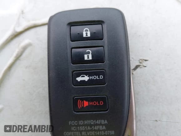 ✅ 2016 Lexus ES 330 • VIN: 58ABK1GG4GU031836 • Lot: 42473667. Listed on IAAI with 84,827 mi. Free auction sales archive from the USA and detailed vehicle history report at DreamBid. Image 11.