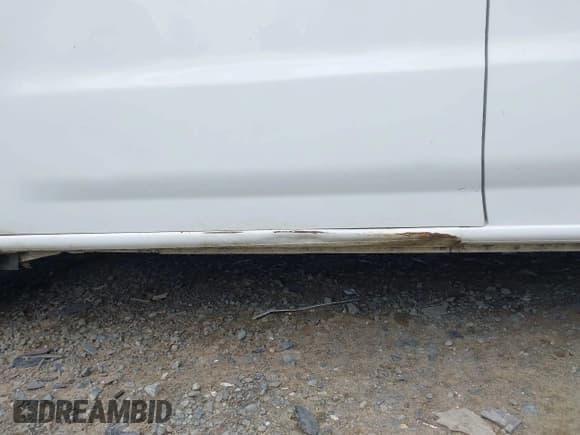 ✅ 2014 Nissan NV S • VIN: 1N6BF0KL4EN103105 • Лот: 42197998. Опубликован ранее на IAAI с пробегом 337 550 миль. Бесплатный доступ к архиву аукционных продаж из США и подробный отчёт об истории автомобиля на DreamBid. Изображение 6.