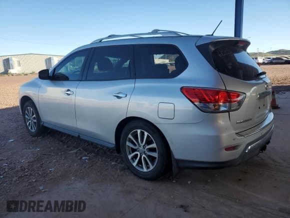 ✅ 2014 Nissan Pathfinder SV • VIN: 5N1AR2MN9EC612081 • Lot: 82699045. Listed on Copart with 151,044 mi. Free auction sales archive from the USA and detailed vehicle history report at DreamBid. Image 2.