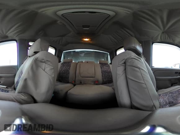 ✅ 2005 Chevrolet Silverado 2500HD LT • VIN: 1GCHK23215F950393 • Lot: 41780395. Wystawiony na IAAI z przebiegiem 294 419 mil. Bezpłatny archiwum sprzedaży aukcyjnych z USA i szczegółowy raport historii pojazdu na DreamBid. Zdjęcie 20.