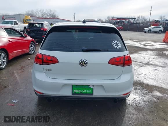 ✅ 2016 Volkswagen Golf GTI S • VIN: 3VW4T7AU2GM028681 • Лот: 38348446. Опубликован ранее на IAAI с пробегом 91 631 миль. Бесплатный доступ к архиву аукционных продаж из США и подробный отчёт об истории автомобиля на DreamBid. Изображение 16.