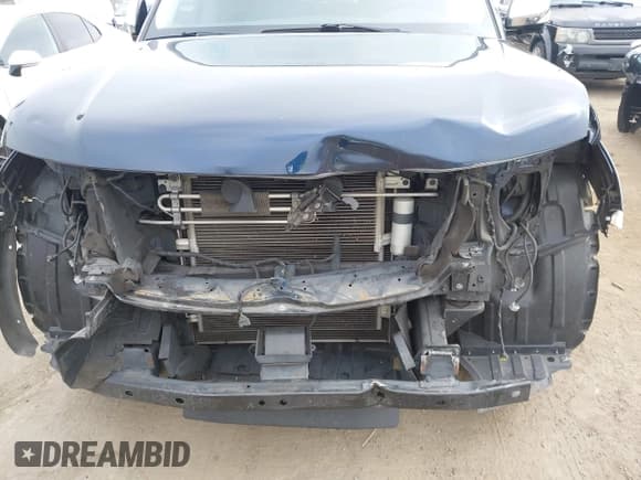 ✅ 2019 Nissan Armada SL • VIN: JN8AY2ND7K9090156 • Lot: 42573308. Wystawiony na IAAI z przebiegiem 96 962 mil. Bezpłatny archiwum sprzedaży aukcyjnych z USA i szczegółowy raport historii pojazdu na DreamBid. Zdjęcie 6.