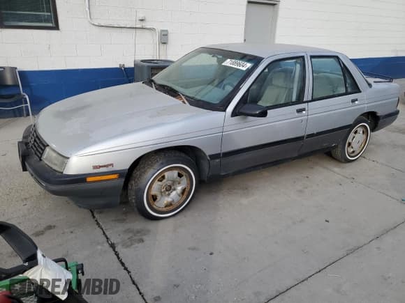 ✅ 1990 Chevrolet Corsica • VIN: 1G1LT54T5LY175073 • Лот: 71889604. Опубликован ранее на Copart с пробегом 111 578 миль. Бесплатный доступ к архиву аукционных продаж из США и подробный отчёт об истории автомобиля на DreamBid. Изображение 1.