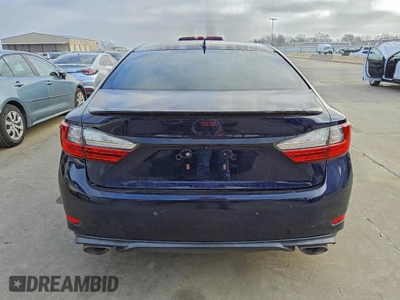 ✅ 2016 Lexus ES 330 • VIN: JTHBK1GG9G2230368 • Lot: 91319735. Listed on Copart with 91,079 mi. Free auction sales archive from the USA and detailed vehicle history report at DreamBid. Image 6.