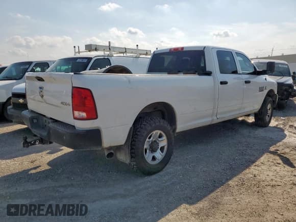 ✅ 2018 Ram 2500 Tradesman • VIN: 3C6UR5HLXJG364742 • Lot: 59262555. Listed on Copart with Not provided. Free auction sales archive from the USA and detailed vehicle history report at DreamBid. Image 3.