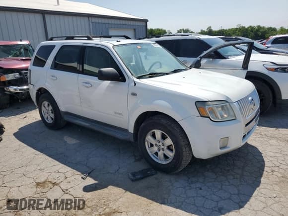 ✅ 2008 Mercury Mariner • VIN: 4M2CU81158KJ13802 • Lot: 57981485. Wystawiony na Copart z przebiegiem 109 225 mil. Bezpłatny archiwum sprzedaży aukcyjnych z USA i szczegółowy raport historii pojazdu na DreamBid. Zdjęcie 4.