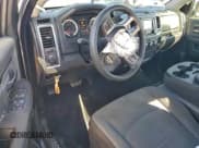 ✅ 2021 Ram 1500 SLT • VIN: 1C6RR6LG6MS530516 • Lot: 96936835. Wystawiony na Copart z przebiegiem 97 951 mil. Bezpłatny archiwum sprzedaży aukcyjnych z USA i szczegółowy raport historii pojazdu na DreamBid. Zdjęcie 8.