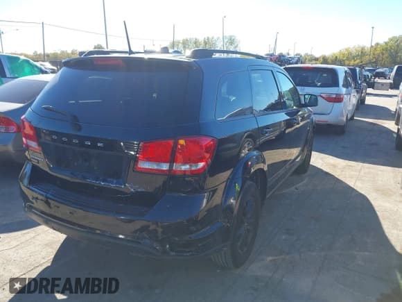 ✅ 2019 Dodge Journey SE • VIN: 3C4PDCBB3KT845921 • Lot: 43472290. Wystawiony na IAAI z przebiegiem 95 737 mil. Bezpłatny archiwum sprzedaży aukcyjnych z USA i szczegółowy raport historii pojazdu na DreamBid. Zdjęcie 4.