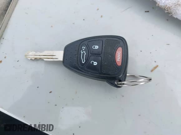 2010 Dodge Avenger SXT with VIN 1B3CC4FD8AN195602, listed as a IAAI auction lot 41658809 with 172,629 mi miles and . Bid and sale history available at DreamBid. Image 11.