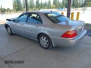 ✅ 2002 Acura RL • VIN: JH4KA965X2C012623 • Lot: 42819663. Listed on IAAI with 121,004 mi. Free auction sales archive from the USA and detailed vehicle history report at DreamBid. Image 3.