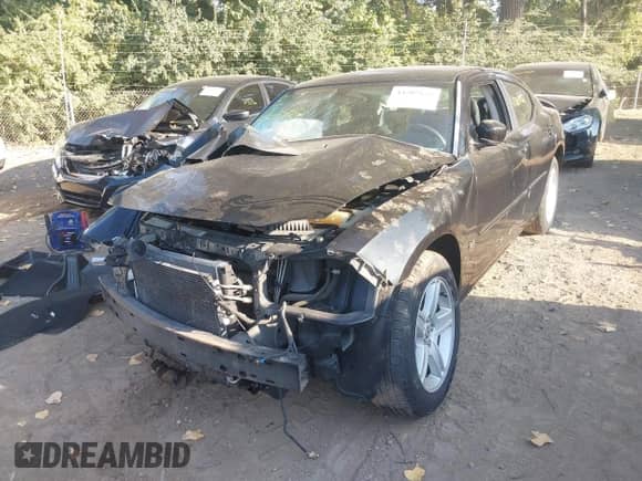 2010 Dodge Charger Rallye z VIN 2B3CA9CVXAH268459, wystawiony jako IAAI lot #43207152 z przebiegiem Nie podano mil oraz . Historia ofert i sprzedaży dostępna na DreamBid. Obrazek 18.