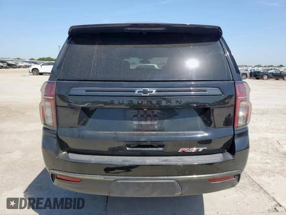 ✅ 2021 Chevrolet Suburban RST • VIN: 1GNSCEKD2MR379573 • Lot: 67044175. Wystawiony na Copart z przebiegiem 126 866 mil. Bezpłatny archiwum sprzedaży aukcyjnych z USA i szczegółowy raport historii pojazdu na DreamBid. Zdjęcie 6.