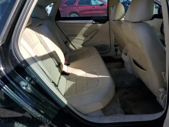 ✅ 2012 Volkswagen Passat SE • VIN: 1VWBH7A31CC063482 • Lot: 90115265. Listed on Copart with 136,237 mi. Free auction sales archive from the USA and detailed vehicle history report at DreamBid. Image 10.