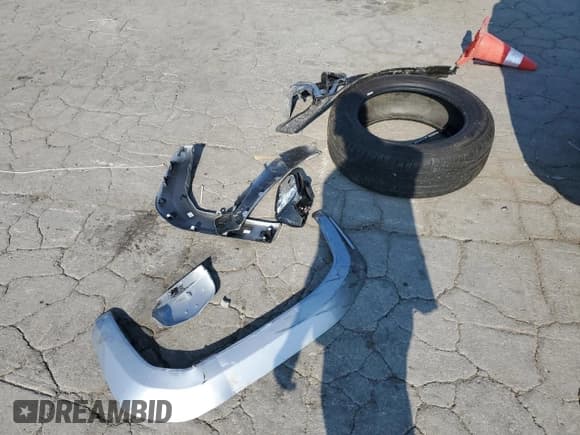 ✅ 2025 Toyota 4Runner SR5 • VIN: JTEVA5BR0S5033433 • Lot: 68218715. Listed on Copart with 438 mi. Free auction sales archive from the USA and detailed vehicle history report at DreamBid. Image 12.