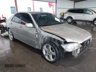 ✅ 2001 Lexus IS 300/350 • VIN: JTHBD182510011973 • Лот: 43040080. Опубликован ранее на IAAI с пробегом 270 557 миль. Бесплатный доступ к архиву аукционных продаж из США и подробный отчёт об истории автомобиля на DreamBid. Изображение 1.