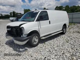✅ 2022 Chevrolet Express Cargo • VIN: 1GCWGAFP4N1251380 • Lot: 71292595. Listed on Copart with 33,378 mi. Free auction sales archive from the USA and detailed vehicle history report at DreamBid. Image 1.