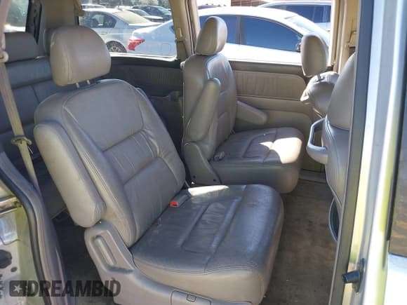 ✅ 2003 Honda Odyssey EX-L • VIN: 5FNRL18083B039918 • Лот: 43409003. Опубликован ранее на IAAI с пробегом 211 285 миль. Бесплатный доступ к архиву аукционных продаж из США и подробный отчёт об истории автомобиля на DreamBid. Изображение 8.