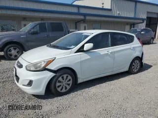 ✅ 2015 Hyundai Accent GS • VIN: KMHCT5AE6FU216864 • Lot: 64316525. Wystawiony na Copart z przebiegiem Nie podano. Bezpłatny archiwum sprzedaży aukcyjnych z USA i szczegółowy raport historii pojazdu na DreamBid. Zdjęcie 1.