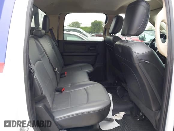 ✅ 2020 Ram 2500 Tradesman • VIN: 3C7WR4HJ8LG145438 • Lot: 43392476. Wystawiony na IAAI z przebiegiem 321 200 mil. Bezpłatny archiwum sprzedaży aukcyjnych z USA i szczegółowy raport historii pojazdu na DreamBid. Zdjęcie 8.