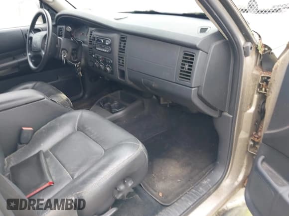 ✅ 2002 Dodge Durango SLT • VIN: 1B4HS48N42F117811 • Lot: 42954079. Listed on IAAI with 80,448 mi. Free auction sales archive from the USA and detailed vehicle history report at DreamBid. Image 5.