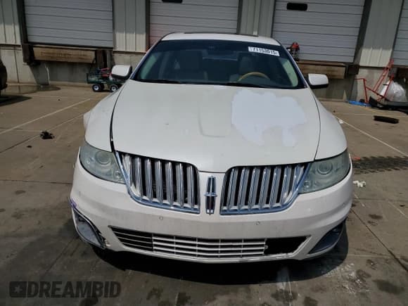 ✅ 2011 Lincoln MKS EcoBoost • VIN: 1LNHL9FT6BG600706 • Lot: 71153015. Wystawiony na Copart z przebiegiem 115 199 mil. Bezpłatny archiwum sprzedaży aukcyjnych z USA i szczegółowy raport historii pojazdu na DreamBid. Zdjęcie 5.