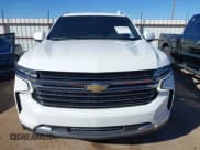 ✅ 2021 Chevrolet Suburban LT • VIN: 1GNSKCKD7MR363487 • Lot: 41669481. Wystawiony na IAAI z przebiegiem 89 484 mil. Bezpłatny archiwum sprzedaży aukcyjnych z USA i szczegółowy raport historii pojazdu na DreamBid. Zdjęcie 6.