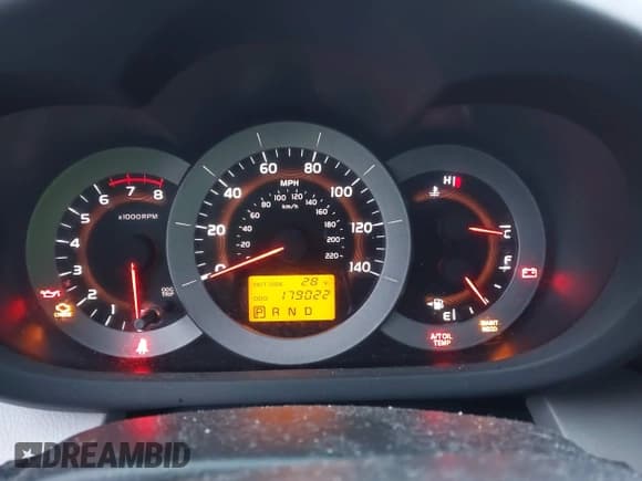 ✅ 2006 Toyota RAV4 Limited • VIN: JTMBD31V466020542 • Lot: 43889526. Listed on IAAI with 179,022 mi. Free auction sales archive from the USA and detailed vehicle history report at DreamBid. Image 7.