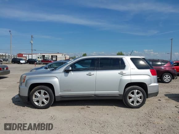 ✅ 2017 GMC Terrain SLE • VIN: 2GKALMEK0H6136987 • Lot: 43078516. Listed on IAAI with 182,379 mi. Free auction sales archive from the USA and detailed vehicle history report at DreamBid. Image 14.