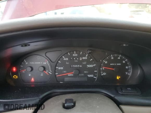 ✅ 2001 Mercury Sable LS Premium • VIN: 1MEHM59S91A635138 • Lot: 84674814. Listed on Copart with 170,559 mi. Free auction sales archive from the USA and detailed vehicle history report at DreamBid. Image 9.