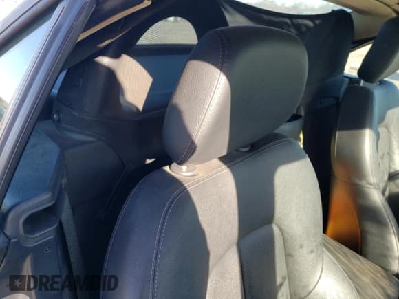 ✅ 2002 Mercedes-Benz SLK 320 • VIN: WDBKK65F32F243268 • Lot: 88910165. Listed on Copart with 156,021 mi. Free auction sales archive from the USA and detailed vehicle history report at DreamBid. Image 10.