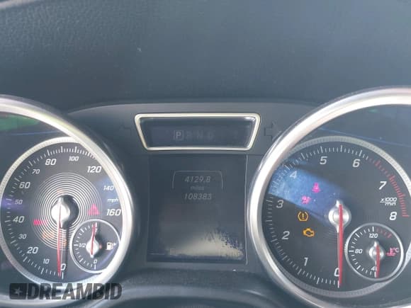 ✅ 2016 Mercedes-Benz G 550 • VIN: WDCYC3KF1GX250789 • Lot: 42558171. Wystawiony na IAAI z przebiegiem 108 383 mil. Bezpłatny archiwum sprzedaży aukcyjnych z USA i szczegółowy raport historii pojazdu na DreamBid. Zdjęcie 7.