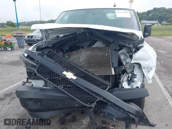 ✅ 2022 Chevrolet Express Cargo • VIN: 1GCWGAFP2N1258506 • Lot: 43262368. Listed on IAAI with Not provided. Free auction sales archive from the USA and detailed vehicle history report at DreamBid. Image 6.