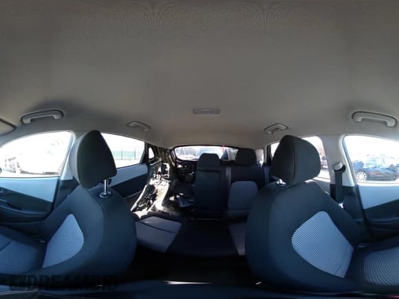 ✅ 2019 Hyundai Kona SEL • VIN: KM8K2CAAXKU194779 • Лот: 43622439. Опубликован ранее на IAAI с пробегом 46 086 миль. Бесплатный доступ к архиву аукционных продаж из США и подробный отчёт об истории автомобиля на DreamBid. Изображение 22.