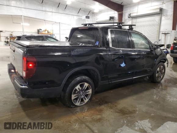 ✅ 2018 Honda Ridgeline RTL-T • VIN: 5FPYK3F60JB013156 • Лот: 86636695. Опубликован ранее на Copart с пробегом Не указан. Бесплатный доступ к архиву аукционных продаж из США и подробный отчёт об истории автомобиля на DreamBid. Изображение 3.