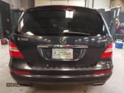 ✅ 2011 Mercedes-Benz R 350 • VIN: 4JGCB6FE0BA119916 • Lot: 42553464. Listed on IAAI with 149,201 mi. Free auction sales archive from the USA and detailed vehicle history report at DreamBid. Image 16.