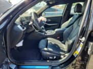 ✅ 2023 BMW 3 Series 330e • VIN: 3MW39FF06P8D04508 • Лот: 81280655. Опубликован ранее на Copart с пробегом Не указан. Бесплатный доступ к архиву аукционных продаж из США и подробный отчёт об истории автомобиля на DreamBid. Изображение 7.