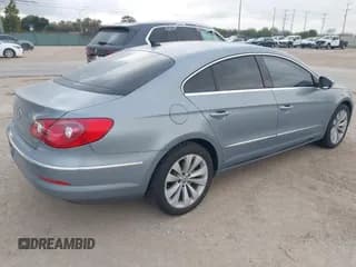 ✅ 2011 Volkswagen CC Sport • VIN: WVWMN7AN8BE718083 • Lot: 43747133. Wystawiony na IAAI z przebiegiem 105 956 mil. Bezpłatny archiwum sprzedaży aukcyjnych z USA i szczegółowy raport historii pojazdu na DreamBid. Zdjęcie 4.