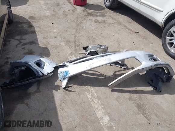 ✅ 2011 Toyota Corolla L • VIN: 2T1BU4EE3BC635652 • Лот: 43373351. Опубликован ранее на IAAI с пробегом 177 853 миль. Бесплатный доступ к архиву аукционных продаж из США и подробный отчёт об истории автомобиля на DreamBid. Изображение 12.