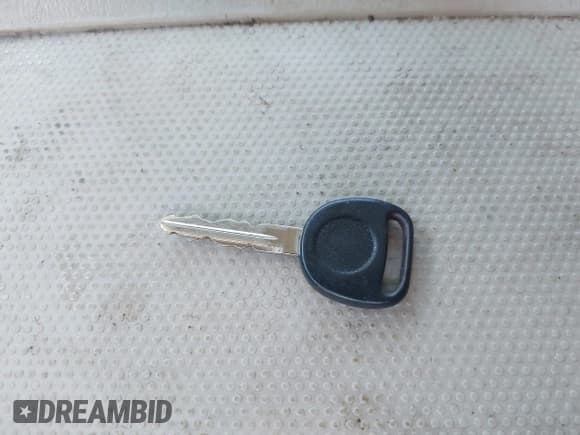 ✅ 2002 Chevrolet Suburban LS • VIN: 3GNEC16Z72G223490 • Лот: 42254936. Опубликован ранее на IAAI с пробегом 280 306 миль. Бесплатный доступ к архиву аукционных продаж из США и подробный отчёт об истории автомобиля на DreamBid. Изображение 11.