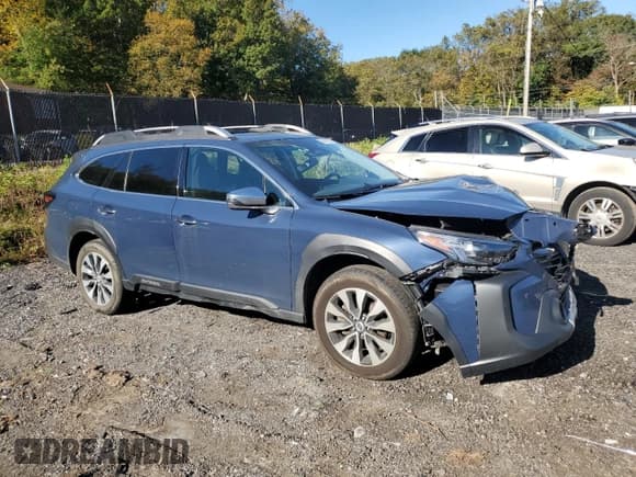✅ 2024 Subaru Outback Touring • VIN: 4S4BTAPC0R3107997 • Lot: 86302675. Wystawiony na Copart z przebiegiem 42 013 mil. Bezpłatny archiwum sprzedaży aukcyjnych z USA i szczegółowy raport historii pojazdu na DreamBid. Zdjęcie 4.