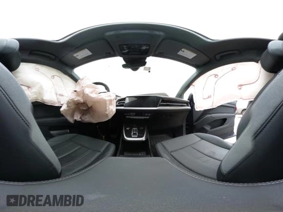 ✅ 2023 Audi Q4 e-tron Premium Plus • VIN: WA1BCBFZXPP026392 • Lot: 42759408. Listed on IAAI with 23,066 mi. Free auction sales archive from the USA and detailed vehicle history report at DreamBid. Image 18.