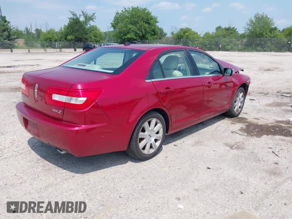 ✅ 2009 Lincoln MKZ • VIN: 3LNHM26T19R610146 • Lot: 42637973. Wystawiony na IAAI z przebiegiem 153 990 mil. Bezpłatny archiwum sprzedaży aukcyjnych z USA i szczegółowy raport historii pojazdu na DreamBid. Zdjęcie 4.