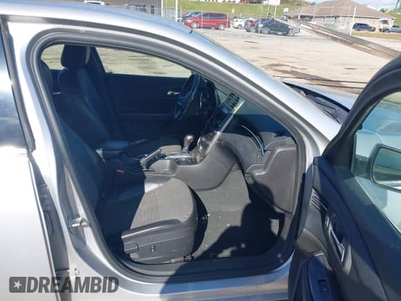 2014 Chevrolet Malibu LT с VIN 1G11E5SL8EF299468, выставлен на аукционе IAAI как лот 43593547 с пробегом 172 795 миль миль и . История ставок и продаж доступна на DreamBid. Изображение 5.