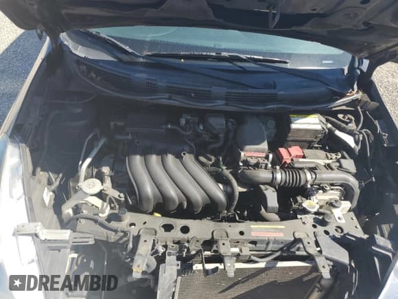 ✅ 2015 Nissan Versa SV • VIN: 3N1CN7APXFL854656 • Lot: 84552025. Wystawiony na Copart z przebiegiem 160 687 mil. Bezpłatny archiwum sprzedaży aukcyjnych z USA i szczegółowy raport historii pojazdu na DreamBid. Zdjęcie 11.