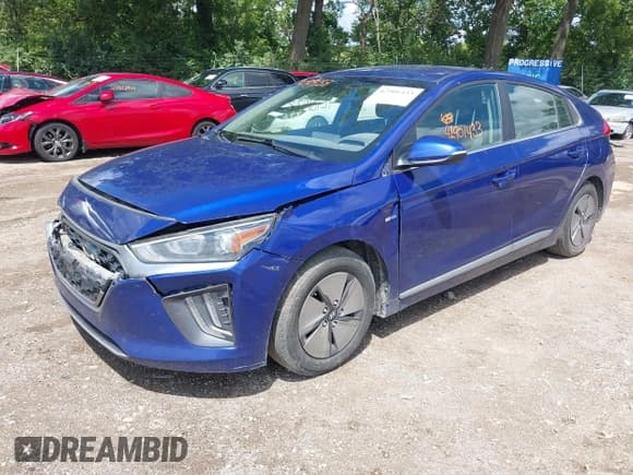 ✅ 2020 Hyundai Ioniq SE • VIN: KMHC75LC4LU209407 • Lot: 42901433. Listed on IAAI with 154,390 mi. Free auction sales archive from the USA and detailed vehicle history report at DreamBid. Image 2.