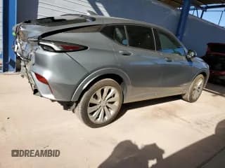 ✅ 2024 Buick Envista Avenir • VIN: KL47LCE20RB025672 • Лот: 79872274. Опубликован ранее на Copart с пробегом 14 679 миль. Бесплатный доступ к архиву аукционных продаж из США и подробный отчёт об истории автомобиля на DreamBid. Изображение 3.