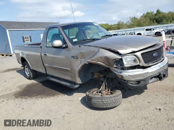 ✅ 2002 Ford F-150 XL • VIN: 1FTRF18W62NA19338 • Лот: 81080905. Опубликован ранее на Copart с пробегом Не указан. Бесплатный доступ к архиву аукционных продаж из США и подробный отчёт об истории автомобиля на DreamBid. Изображение 4.