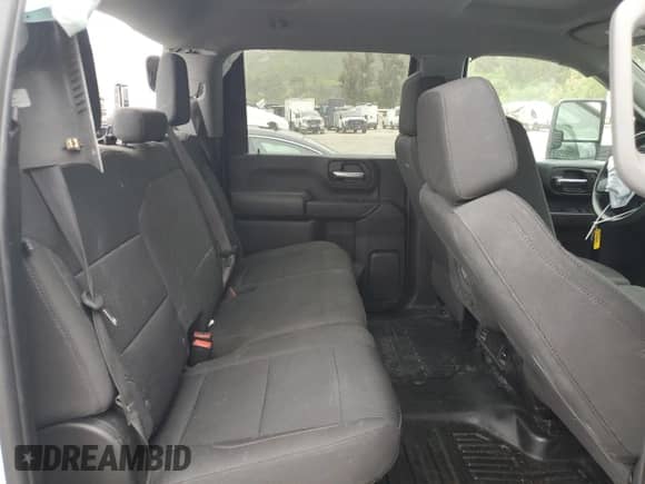 2024 Chevrolet Silverado 2500HD Work Truck с VIN 1GC1WLE74RF302931, выставлен на аукционе Copart как лот 55177275 с пробегом Не указан миль и Списание • Salvage title. История ставок и продаж доступна на DreamBid. Изображение 10.