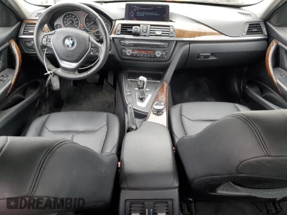 ✅ 2014 BMW 3 Series 328d • VIN: WBA3D3C55EF099149 • Lot: 54274625. Listed on Copart with 184,044 mi. Free auction sales archive from the USA and detailed vehicle history report at DreamBid. Image 8.